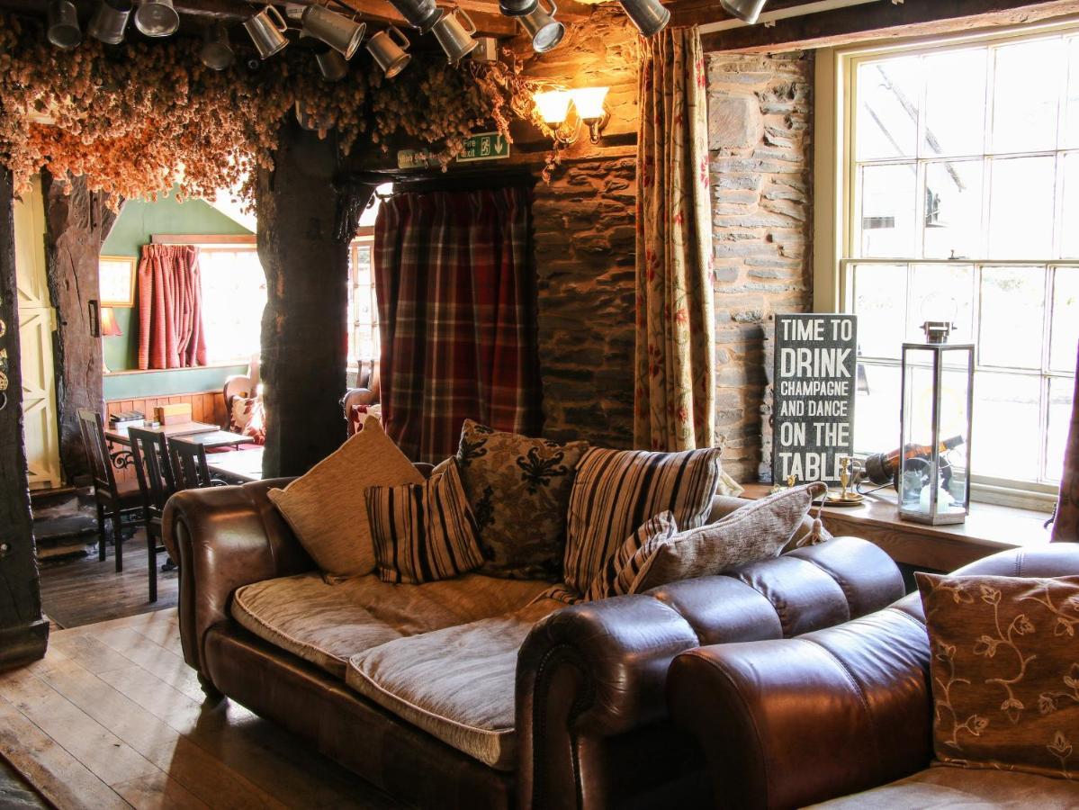 The Boars Head Pub Villa Bishop's Castle Exterior photo